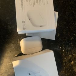 Apple Air Pod Pros 2nd Generation 