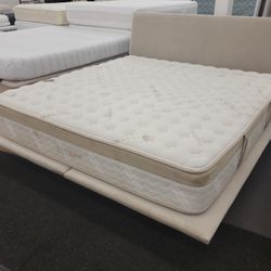 KING SIZES BED WITH MATTRESS 🎈 CAMAS DE VENTA 