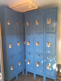 School/sports locker unit with key ....9 lockers per unit...8 units available $350 each