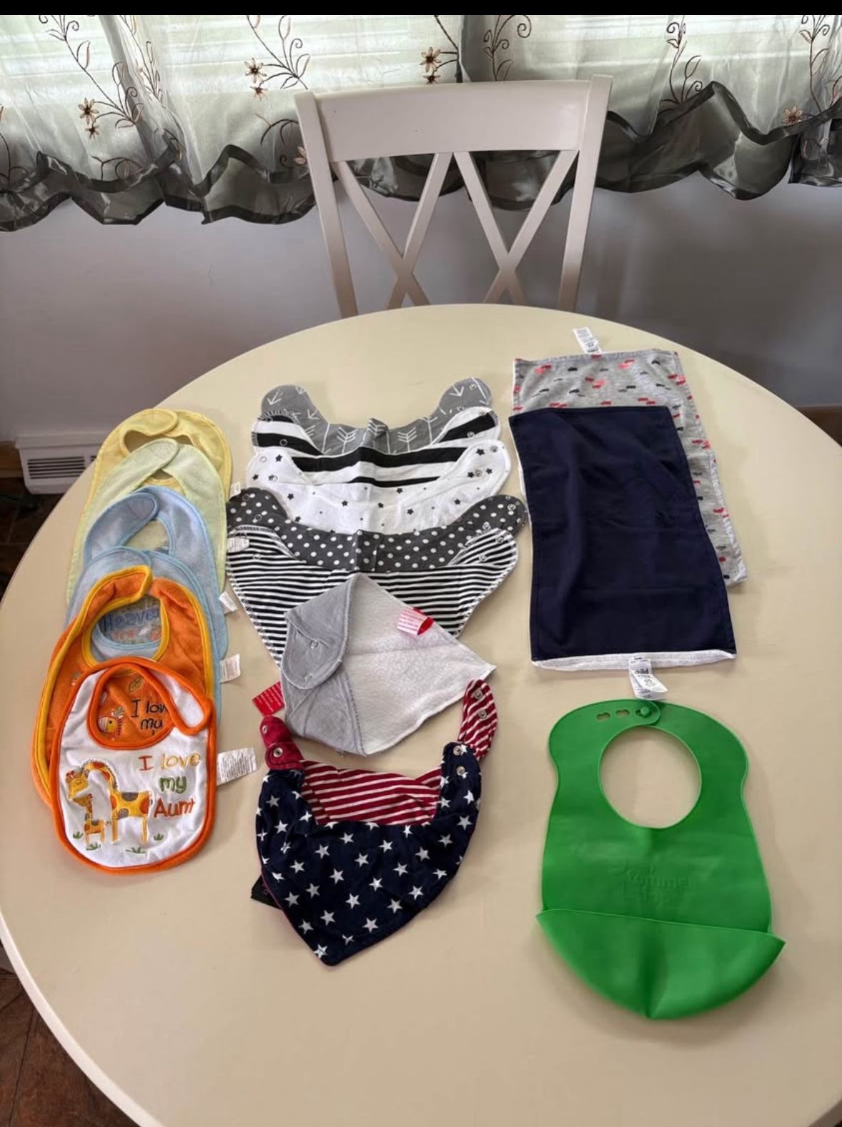 15 Baby Bibs & 2 Burping Cloth Shoulder Bibs