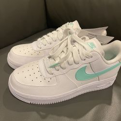 Brand New Women’s Air Force One - Size 7