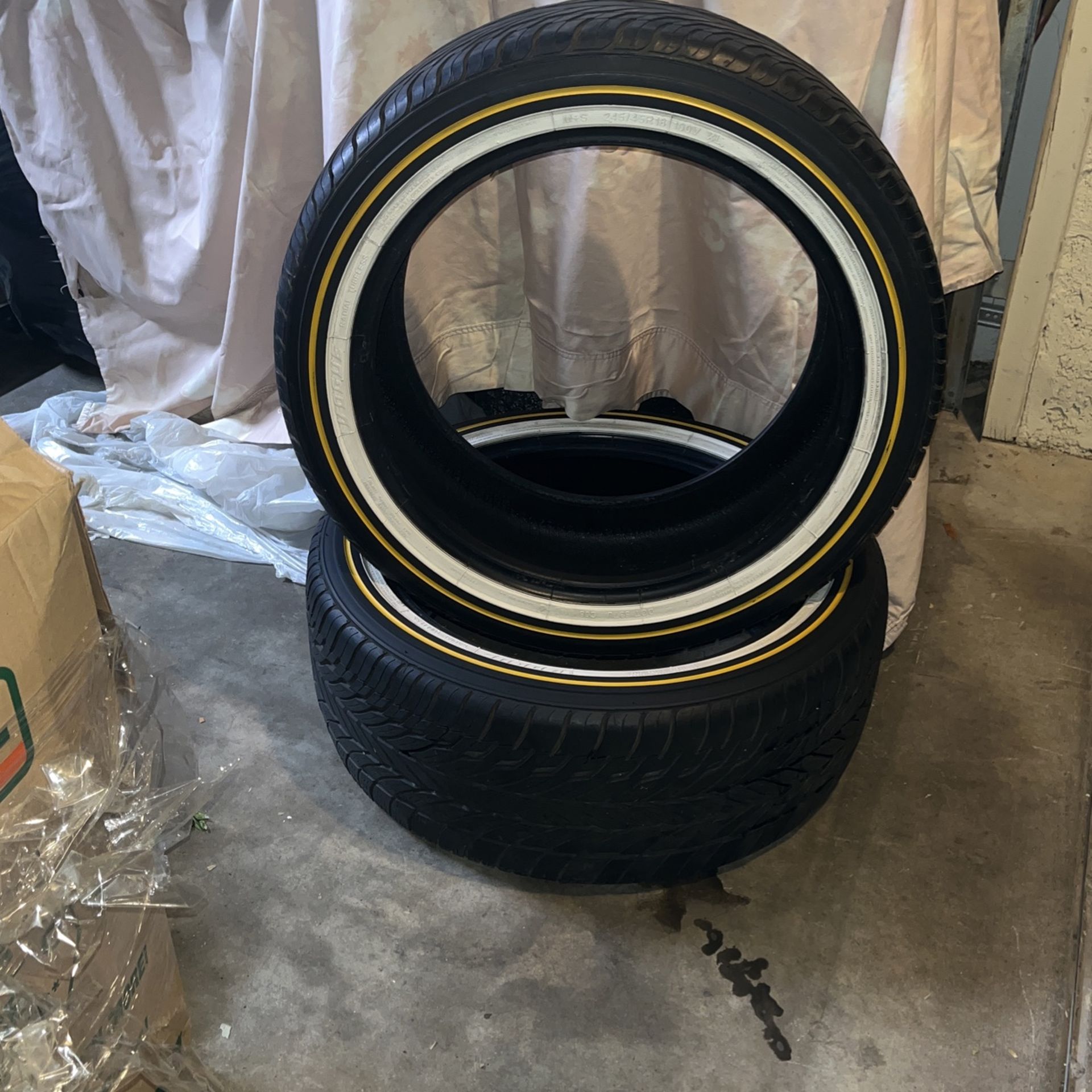 VOGUE TYRES 245/45R18 100V XL