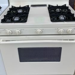 Frigidaire Gas Stove