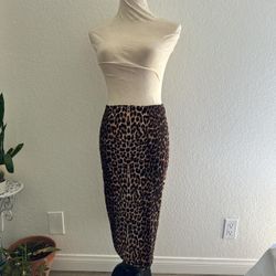 Cheetah print pencil skirt