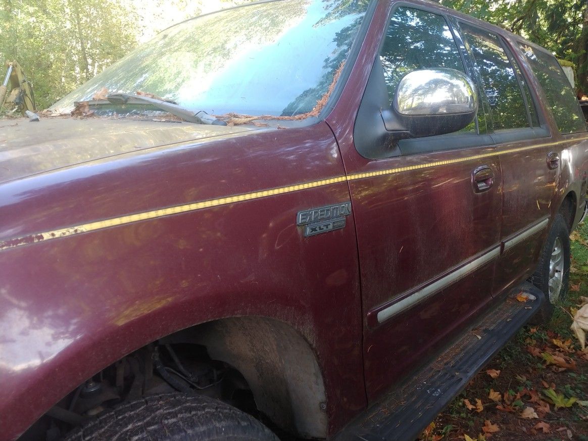 1998 Ford Expedition XLT