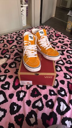 Sk8-Hi Vans
