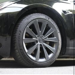 Black Hubcap for Tesla Model 3 Wheel Cover 18 Inch Hub Cap Replacement Uberturbine Wheel Covers Model 3 Rim Protector 4PCS