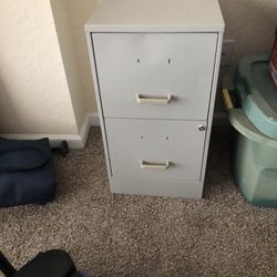 Metal Filing Cabinet With Keys