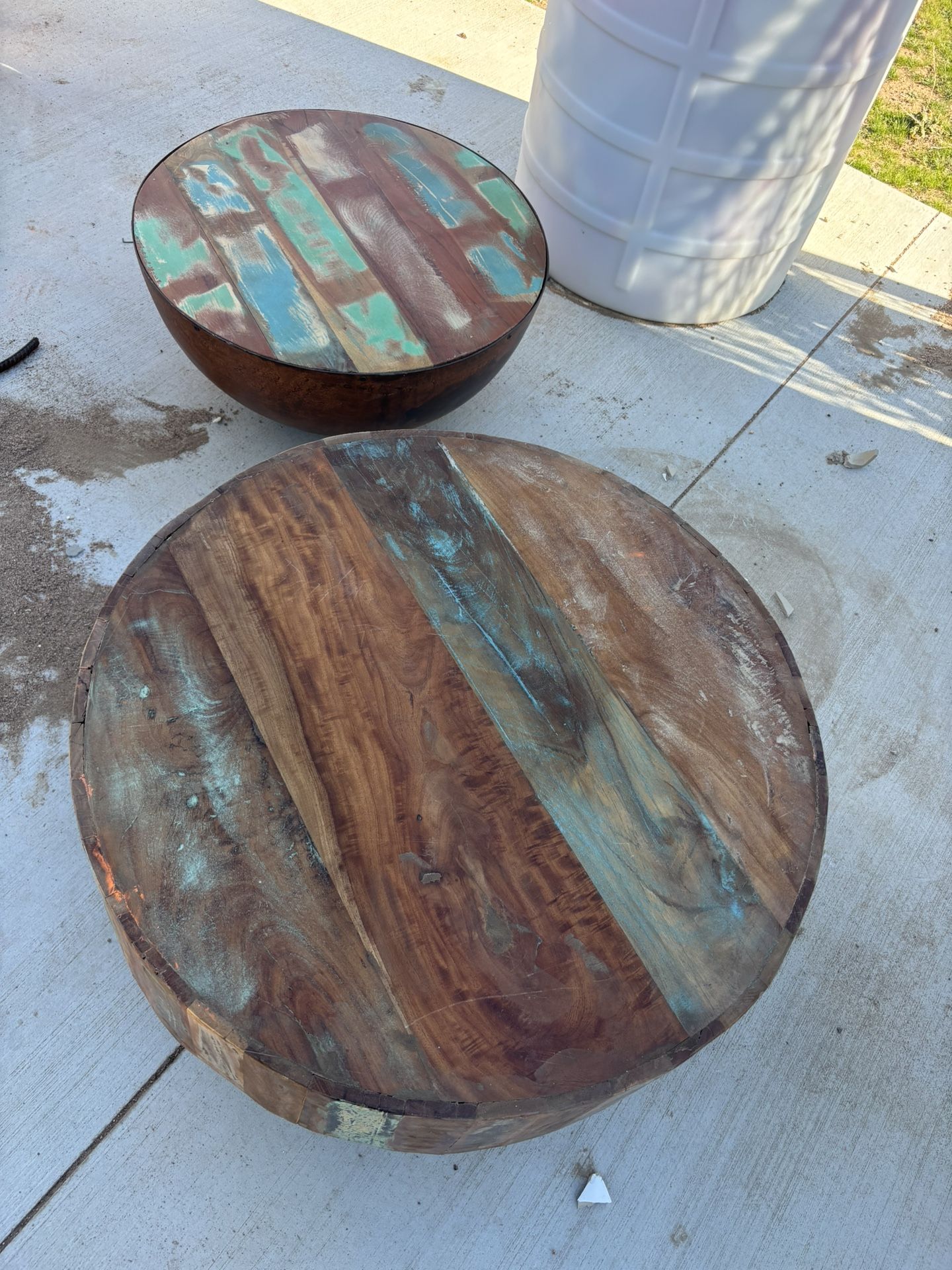 Free coffee tables