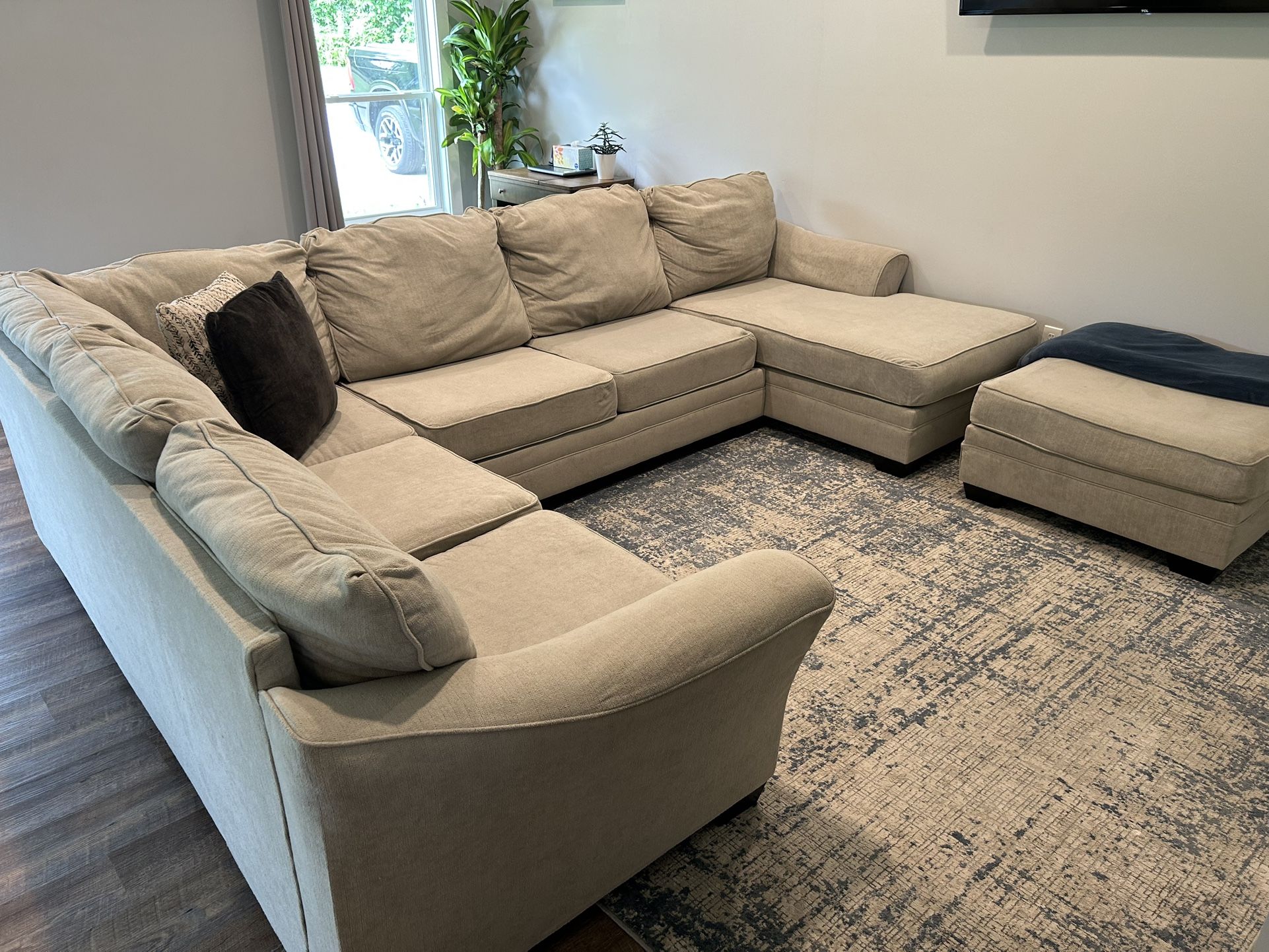 Sectional