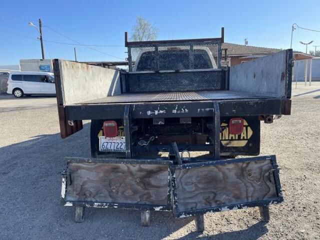 2003 Ford F-350 Chassis
