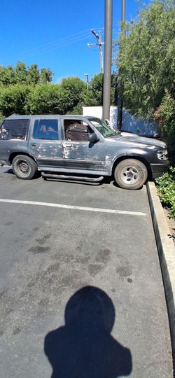 1996 Ford Explorer
