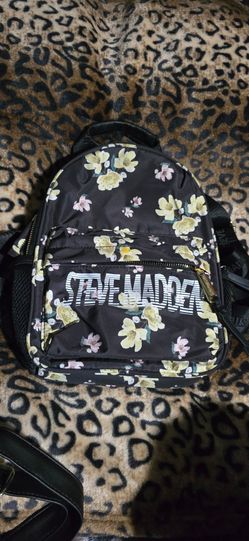 Steve Madden mini backpack