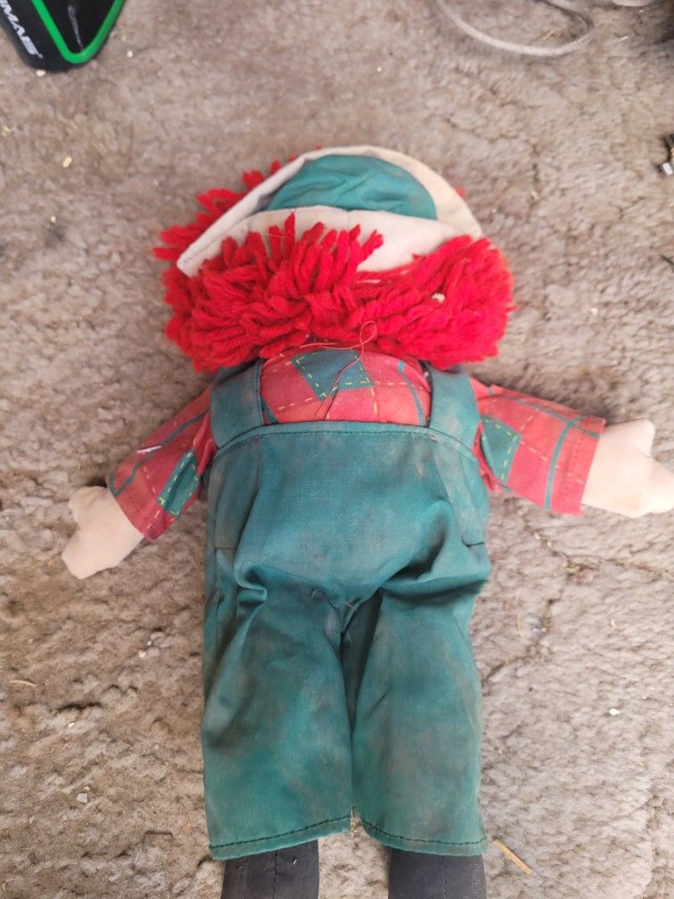 TWO RAGGEDY ANDY COLLECTIBLE CLOTH DOLLS SNOWDEN