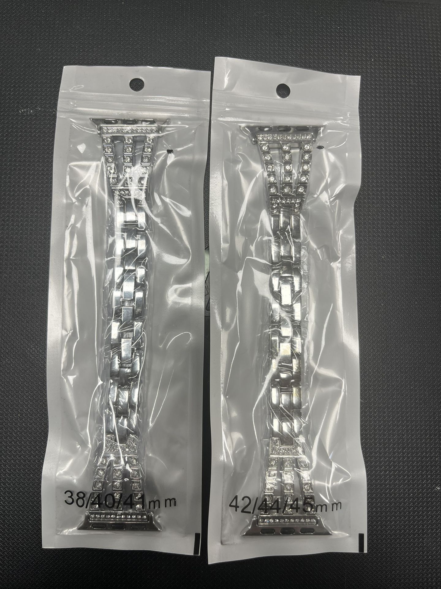 BRAND NEW - Apple Watch Blingy Bracelet Band