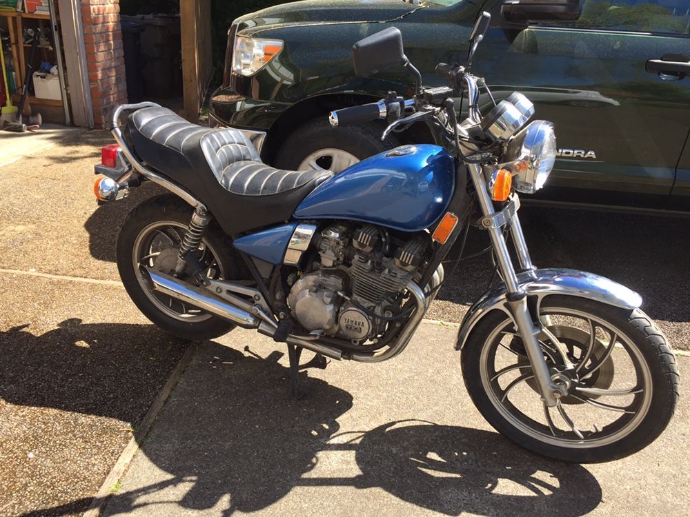 For Restoration: 1982 Yamaha XJ550 READ ADi