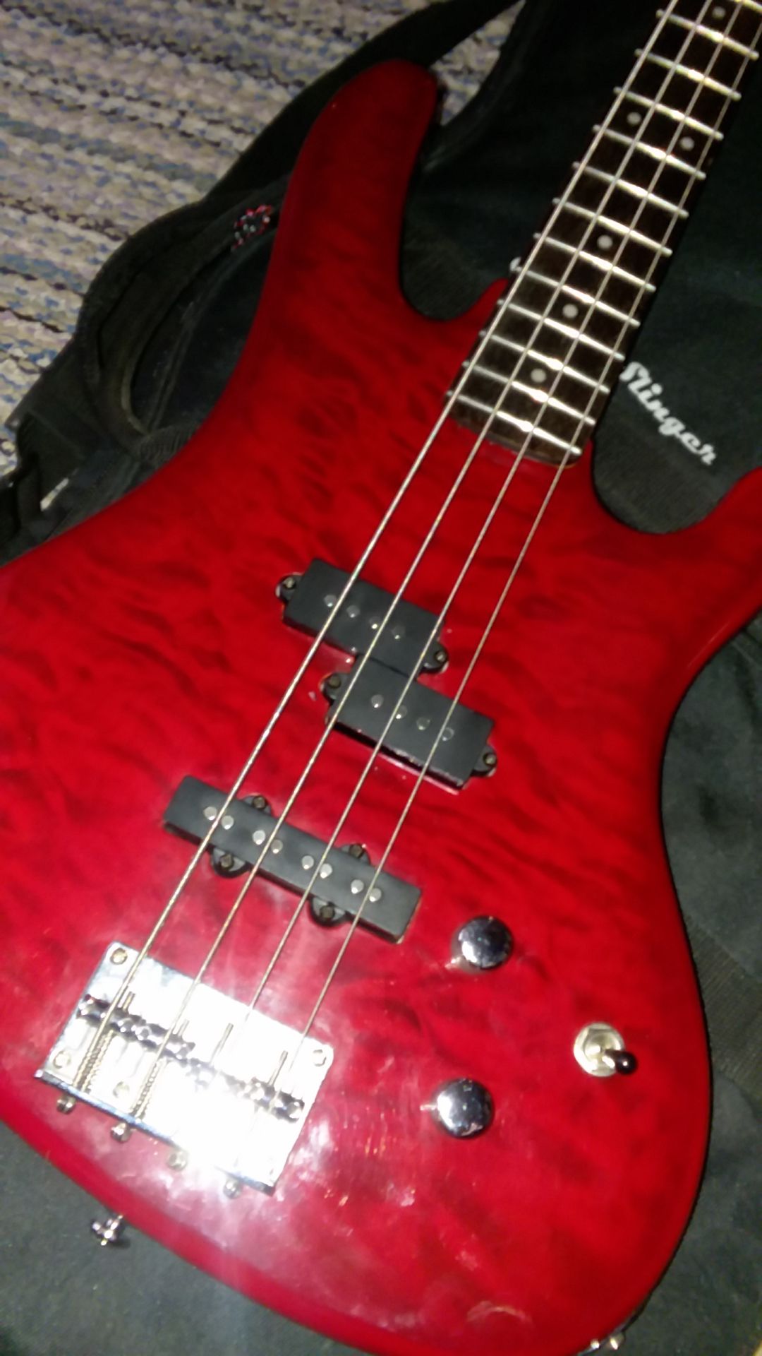 Very Good 'Washburn' bass guitar for Sale in Mesa, AZ OfferUp
