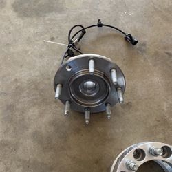 Duramax 06 Wheel Hub 8 Lug