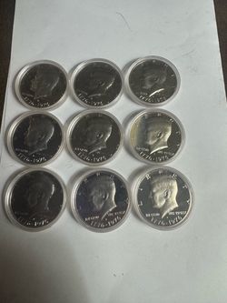 1(contact info removed) Kennedy Bicentennial Half Dollar Coins – Lot of 9