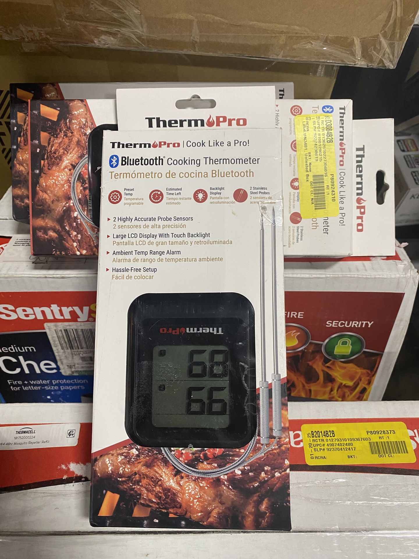 ThermoPro TP920W 650FT Wireless Bluetooth Meat Thermometer with Dual Probes for Oven Grilling BBQ
