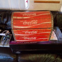 Coca Cola Chest 