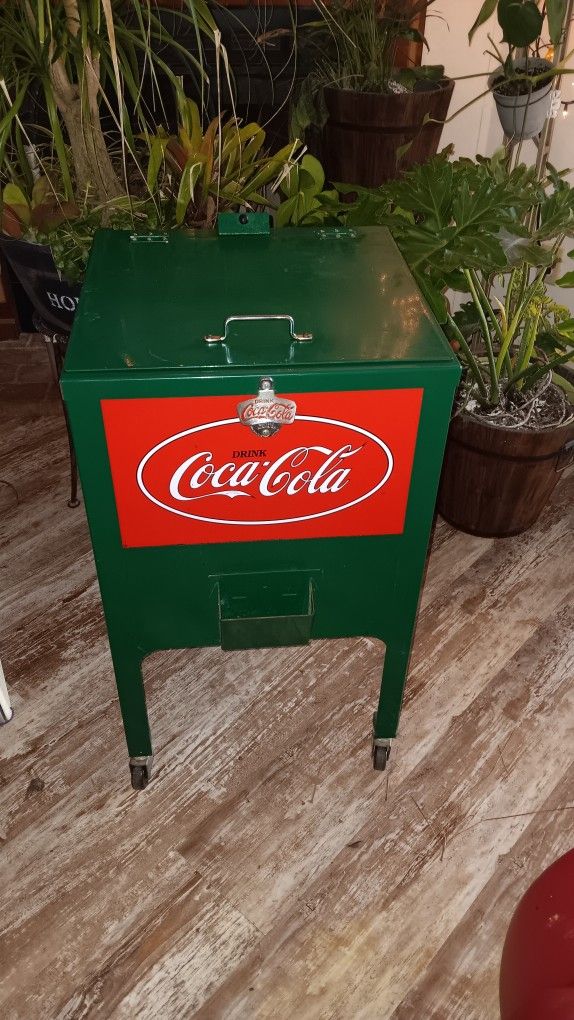 Coca Cola Cooler