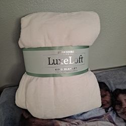 King Size Burkshire Blanket