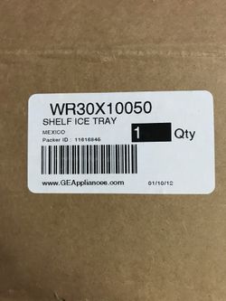 GE Ice tray & Ice Bin