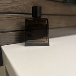 Burberry Hero Parfum Intense