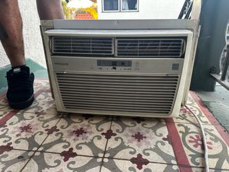 AC
