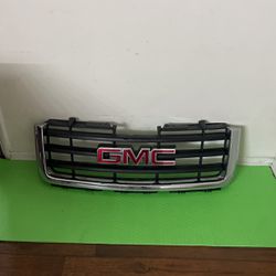 Grille For 2007-2013 GMC Sierra 1500  Body Style Textured Black Plastic And Chrome Nice