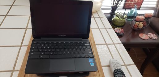 Samsung Chrome Book.