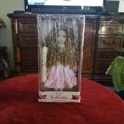 Antique Porcelain Doll Price $20