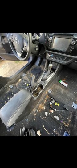 SERVICIO MÓVIL LAVADO DE CARROS Y DESMANCHADO DE ASIENTOS Y CARPETAS