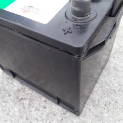 Car battery 35 Group Used Good Condition 