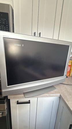 Sony BRAVIA LCD TV