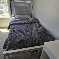Twin Bed