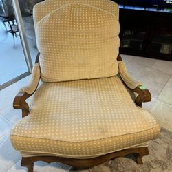Lexington Sydney Chase Chair & Ottoman Bought From Annbelle’s Fine Furniture & Interior Design 