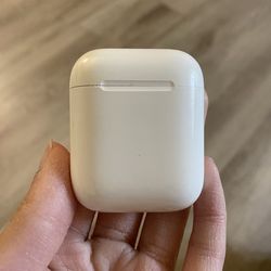 2nd Gen Apple Airpods Charging Case Only