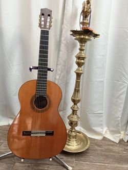 Vintage 1973 Yairi Signature 9002