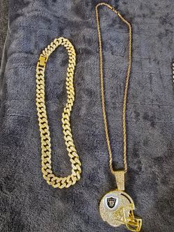 Raiders chain set