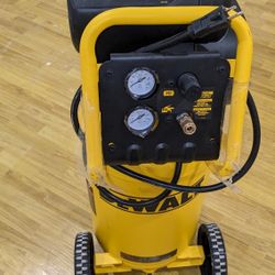 DeWalt Compressor 15 Gallons 