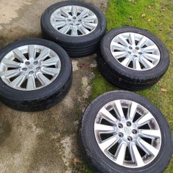 Toyota Tires And Rims 18 Inch $80