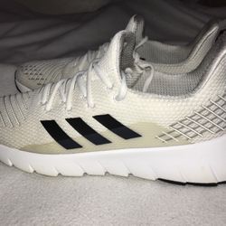 Adidas Cloudfoams Size 11.5