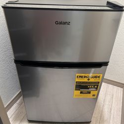 Galantz Small Refrigerator Freezer 
