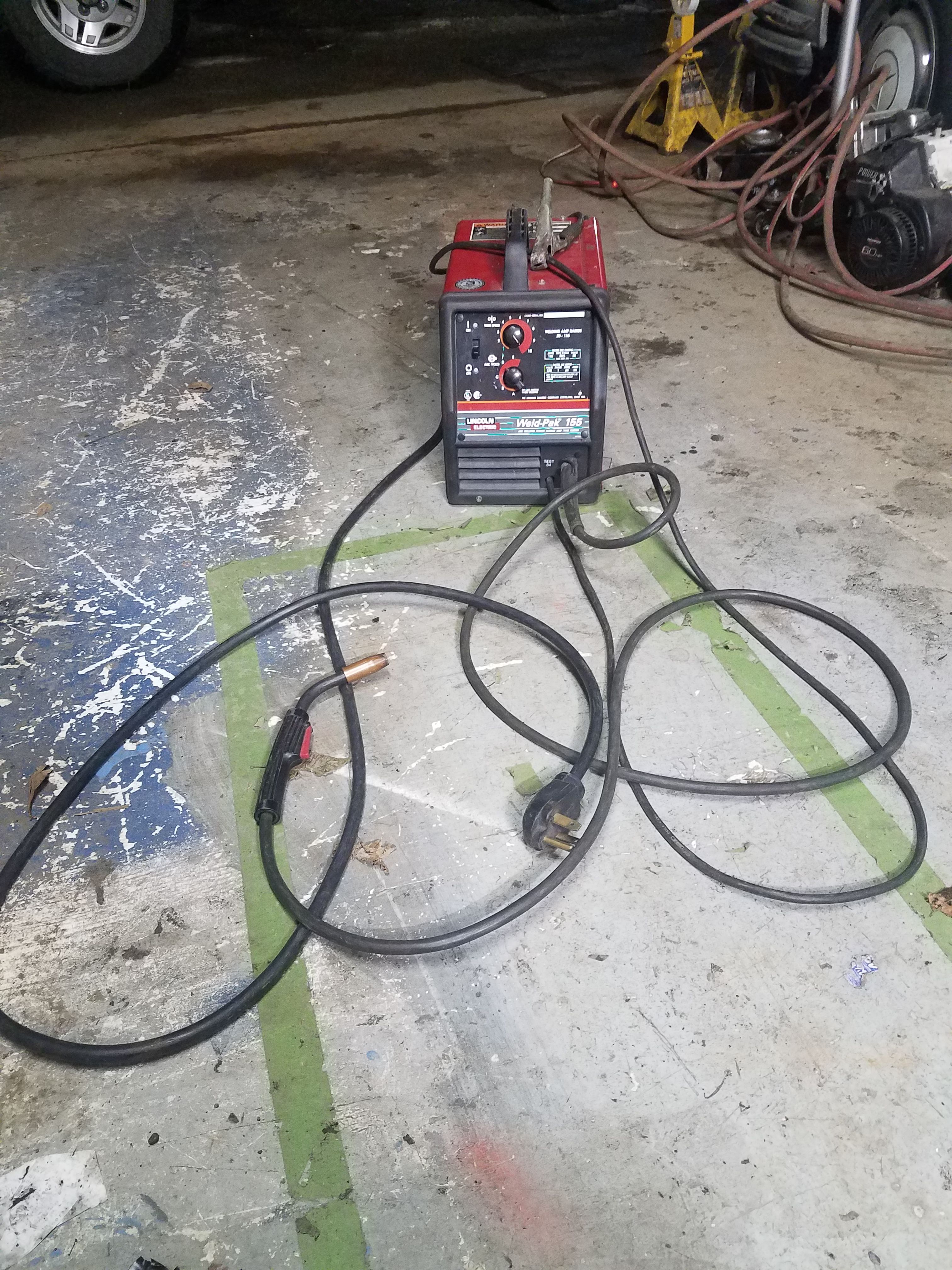 Lincoln Weld Pak 155 MIG welder for Sale in Seattle, WA OfferUp
