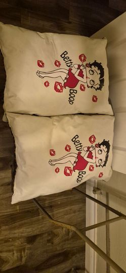 Betty Boop Throw Pillows Set of 2