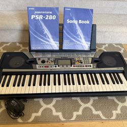 Yamaha Electric Keyboard PSR-280. See Desc  For More Details