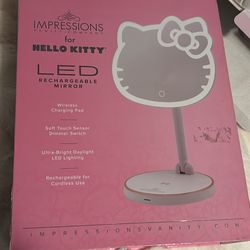 Hello Kitty Mirror