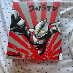 Mezco One 12 Ultraman